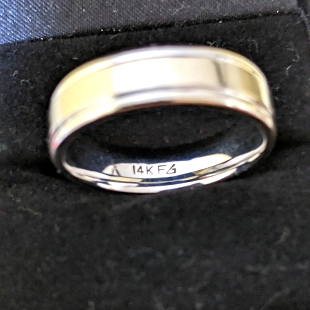 14K WHITE GOLD FREDERICK GOLDMAN  WEDDING BAND HALLMARKED